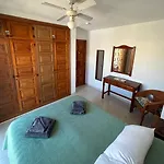 2 Bed With Pool Views In Americas K201 Apartament Playa de las Americas (Tenerife)