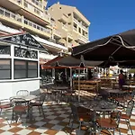 2 Bed With Pool Views In Americas K201 Apartament