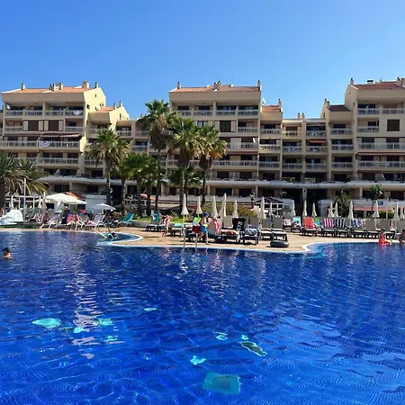 Apartament 2 Bed With Pool Views In Americas K201
