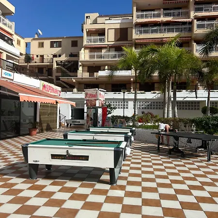 2 Bed With Pool Views In Americas K201