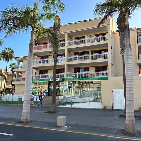 2 Bed With Pool Views In Americas K201 *